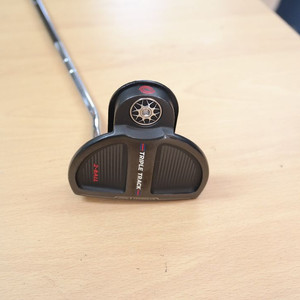 오디세이 트리플트랙 투볼 33인치 퍼터