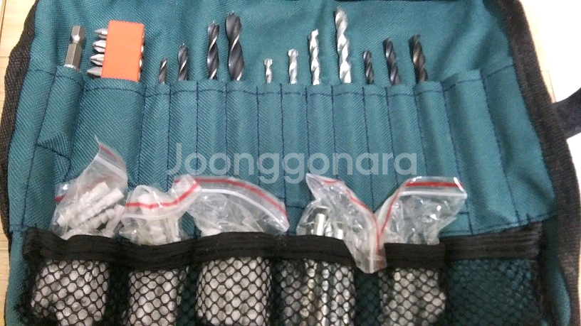 보쉬 전동드릴BOSCH Propessional 공구킷구--4