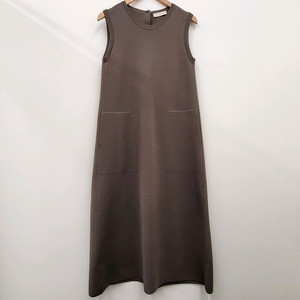 일라일 슬리브리스 롱 니트 원피스