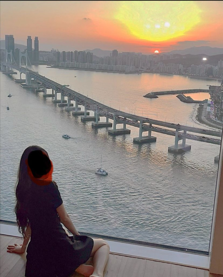 부산불꽃축제 파크하얏트부산 스위트룸 광안대교 야경1박 이미지