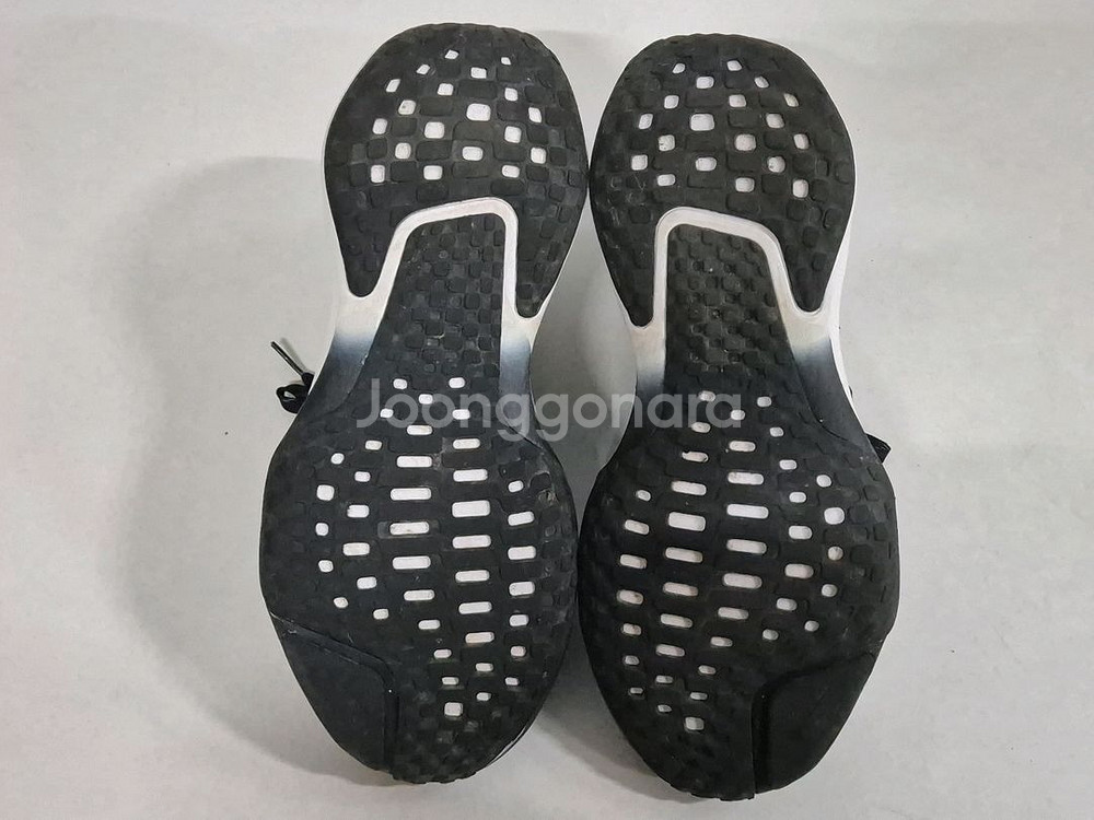 나이키 줌X 인빈서블 런 3 블랙 (270)--5