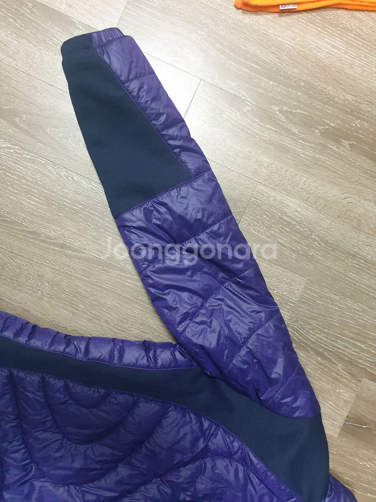 투스카로라 여성 점퍼 90--8