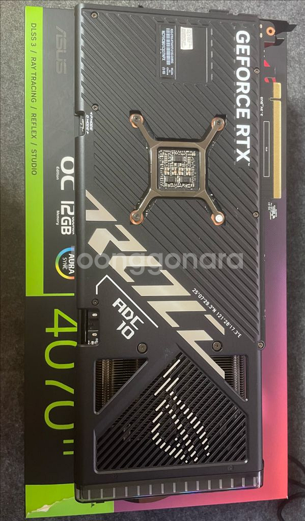 ASUS ROG Strix RTX 4070 Ti--2