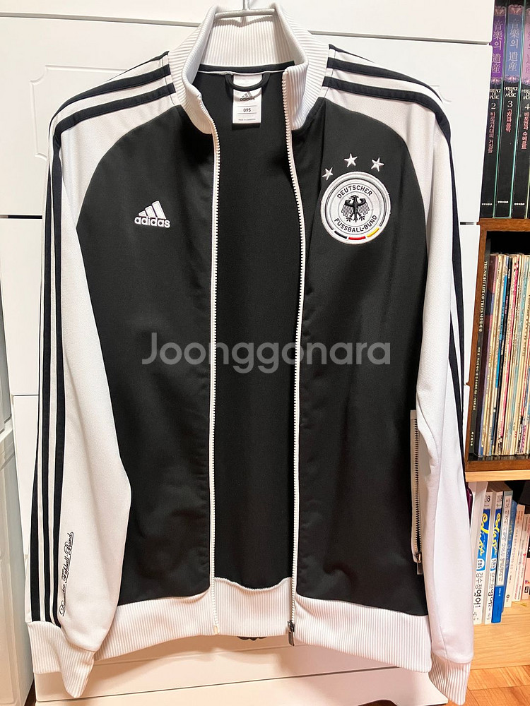 아디다스 독일져지 축구대표팀 트랙탑 판매합니다.~!--0