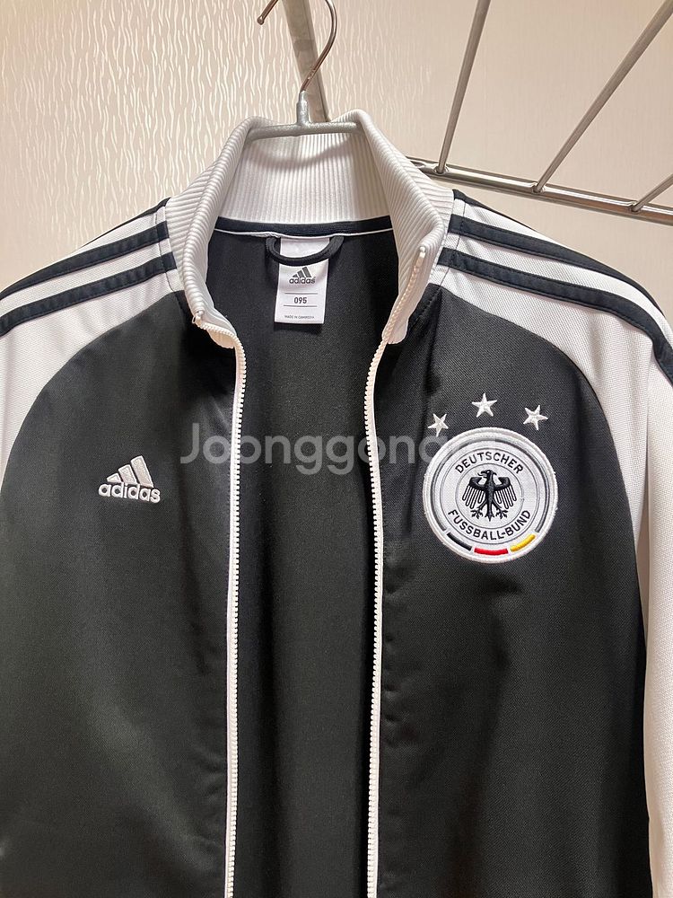 아디다스 독일져지 축구대표팀 트랙탑 판매합니다.~!--4