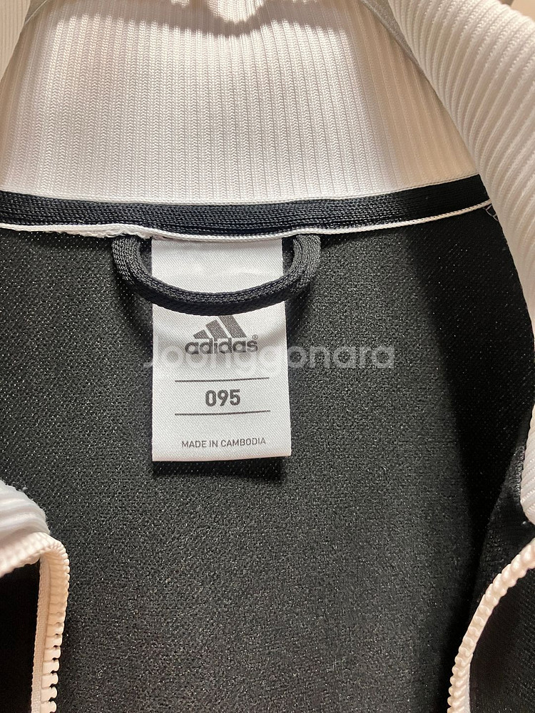 아디다스 독일져지 축구대표팀 트랙탑 판매합니다.~!--6