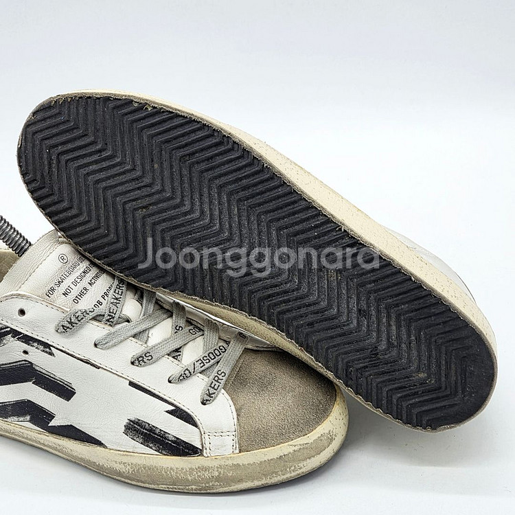 골든구스 우먼스 슈퍼스타 흰/검 (38)--2