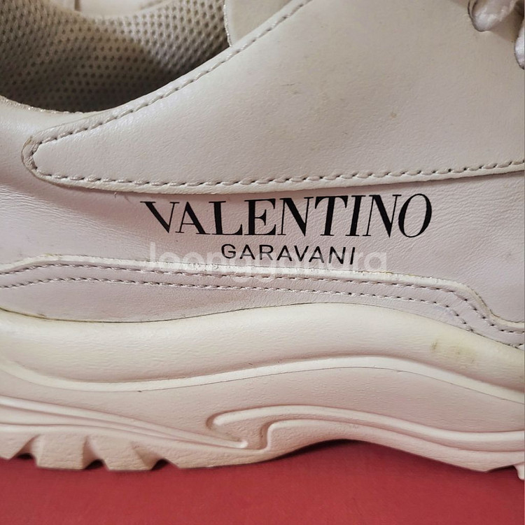 정품 발렌티노 검보이 반시 스니커즈(파격급처분가)--3