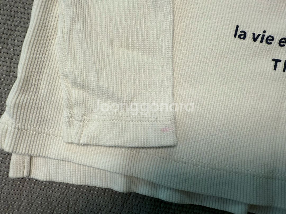 (가격인하) 타이니코튼 골지반폴라 탑 티셔츠 화이트--3