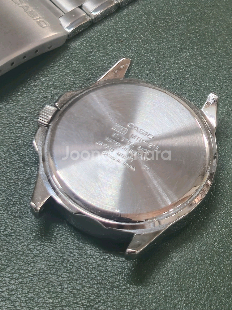 카시오 남자메탈시계--1