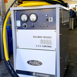 중고 효성CO2용접기세트600A/ 중고용접기