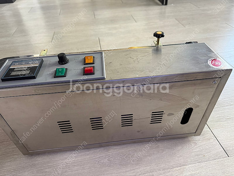 밴드실러 탁상 수평형 DBF900 판매합니다--3