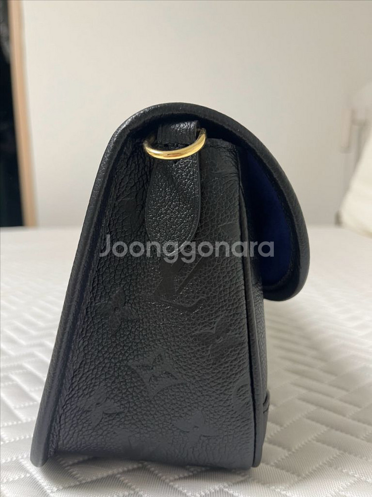 (새상품급) 루이비통 다이앤 앙프 블랙--5