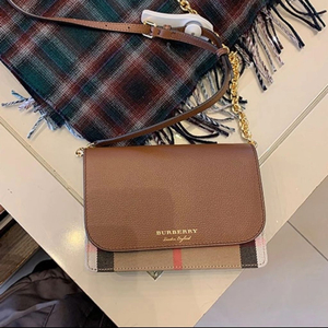 버버리 햄프셔 체크 레더 크로스백 브라운 / 미니 크로