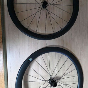 할로우그램 R SL50 카본휠셋 팝니다