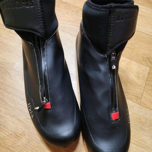 피직 아티카 R5 동계 클릿 슈즈 40사이즈