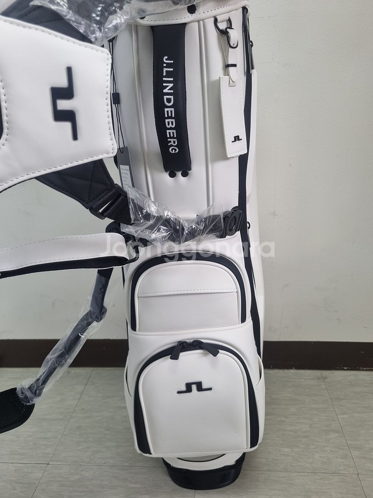 제이린드버그 패스트 스탠드백 (화이트)--8