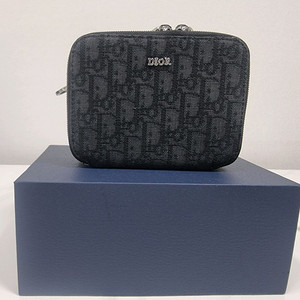 디올 숄더 스트랩 파우치 베이지 & 블랙 디올 오블리크