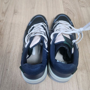 라코스테 블랙야크 뉴발란스 미소페 미착용 신발