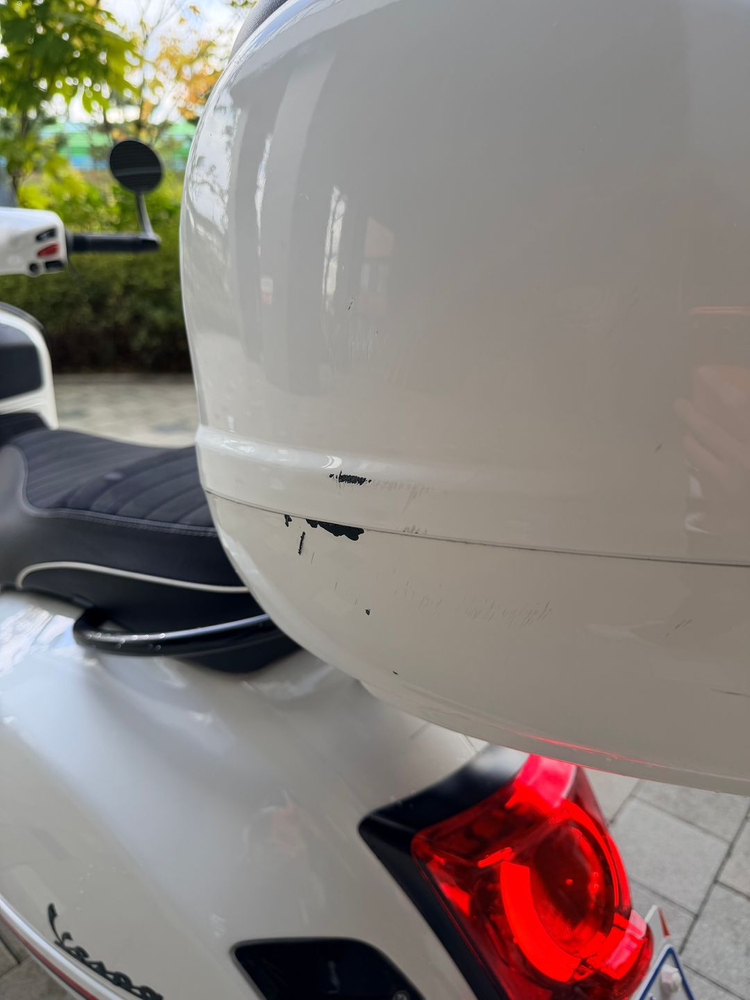 베스파 gts300 2020년식 블랙 에디션 (흰) 이미지