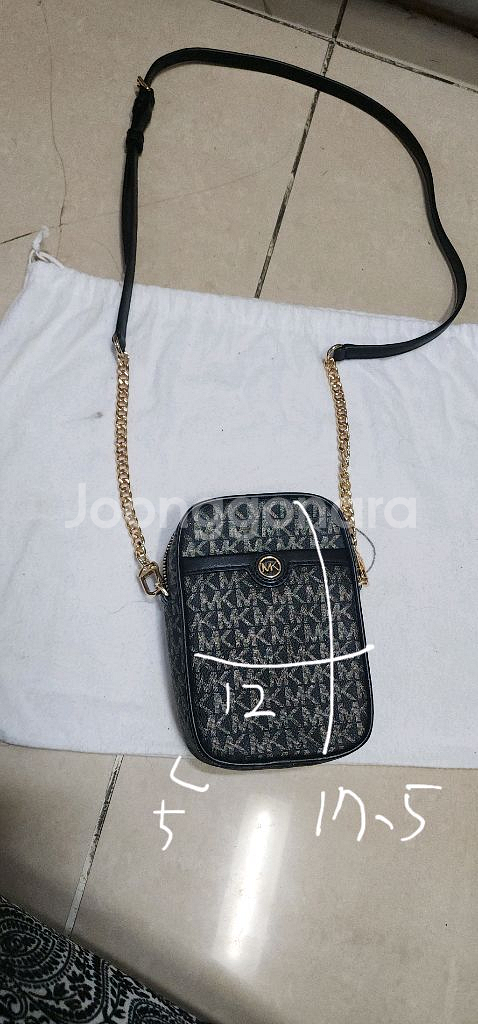 마이클코어스 미니 체인크로스백--9