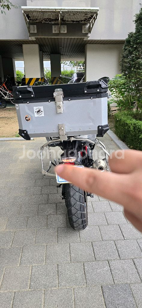 W G310GS--3