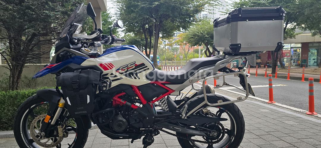 W G310GS--0