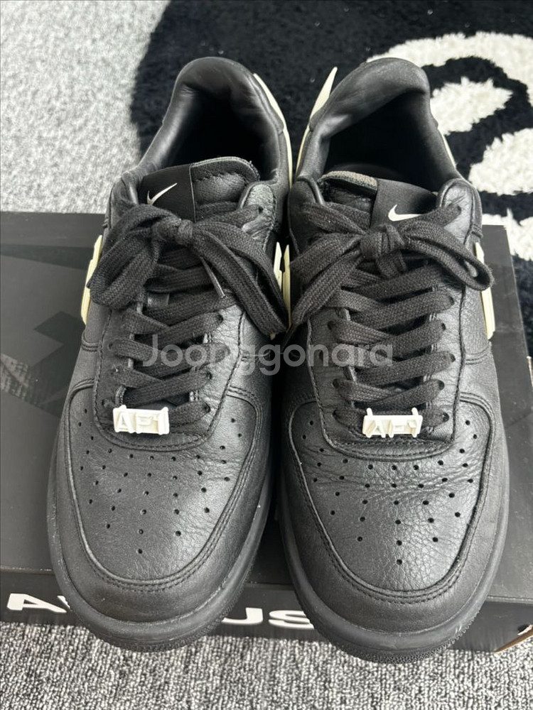 엠부쉬 나이키 (260cm)--0