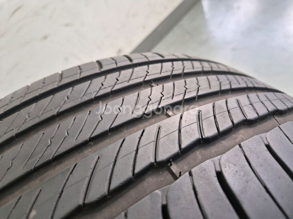 245 50 18 미쉐린 투어AS GOE 1본 팝니다--2