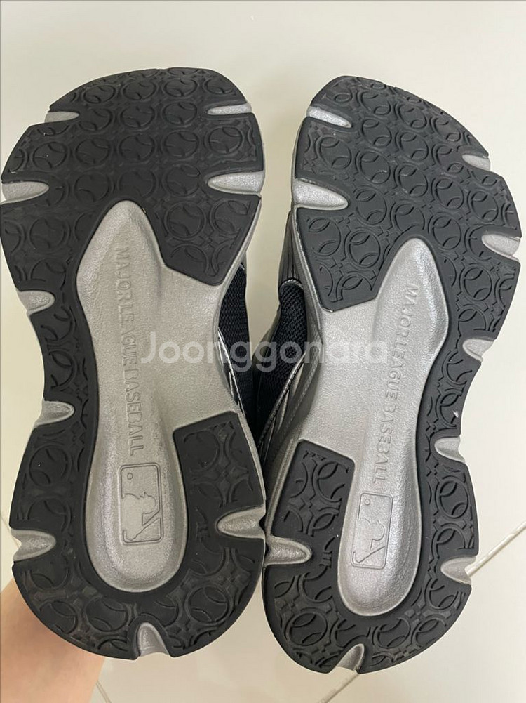 MLB 키즈운동화 230mm--3