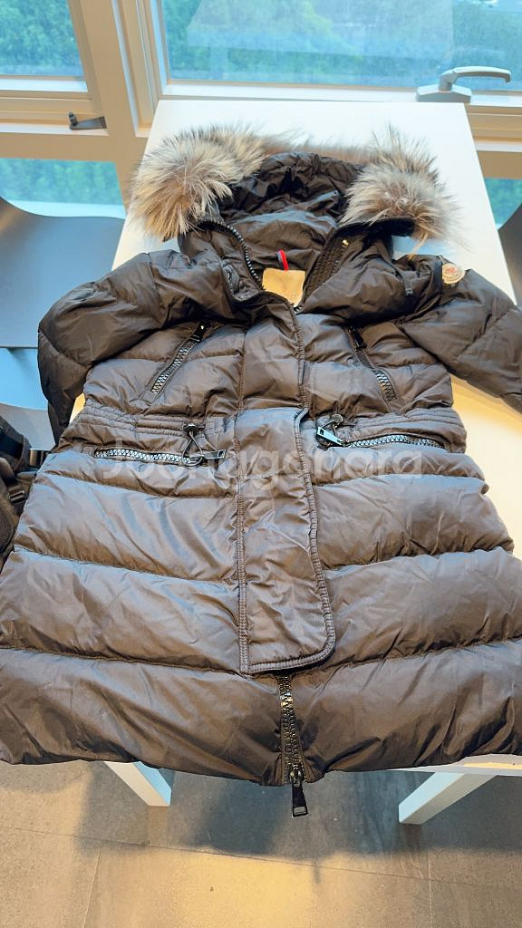 몽클레어 아프로티티(0) 판매합니다--0