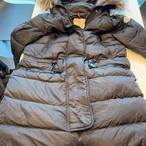 몽클레어 아프로티티(0) 판매합니다