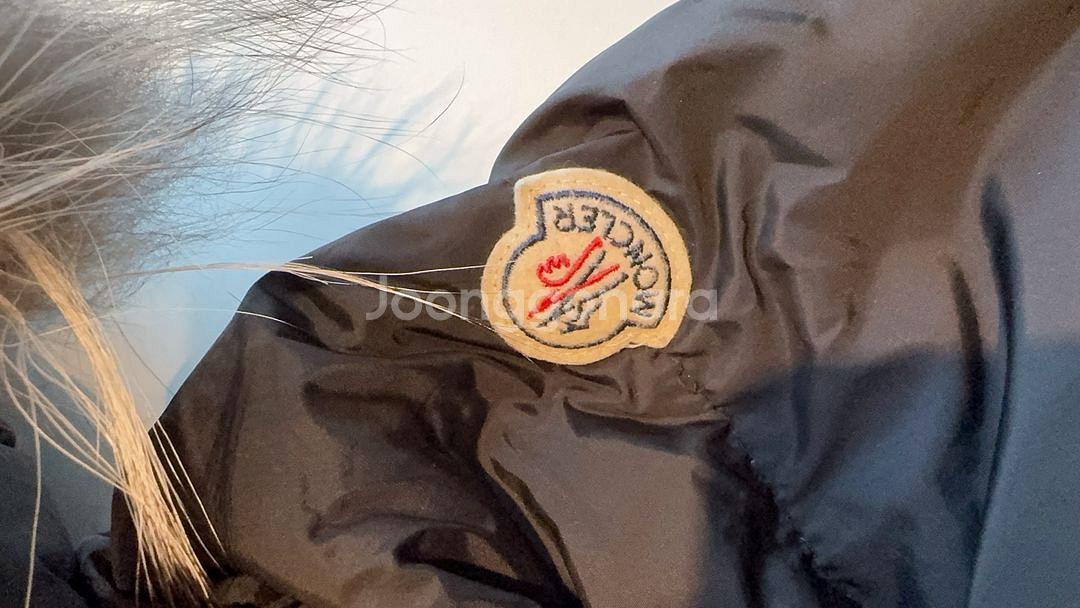 몽클레어 아프로티티(0) 판매합니다--2