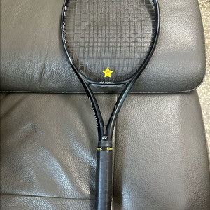 요넥스 이존 아쿠아나이트 98 305g 3그립