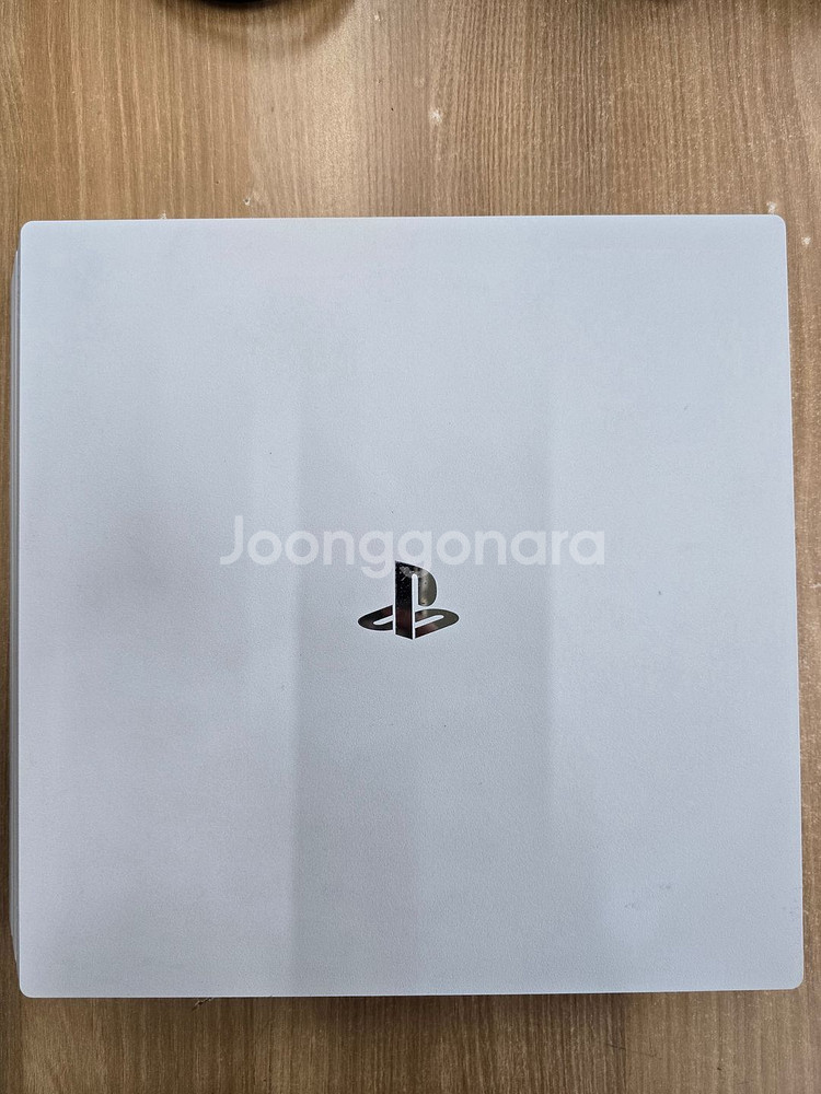 # 플스4(PS4)프로 CUH-7017B 1TB--1