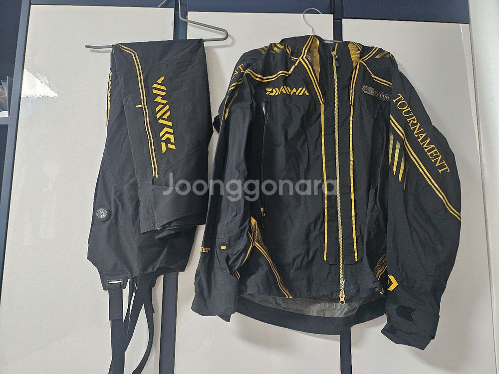 다이와 토너먼트 낚시복세트+구명조끼--1