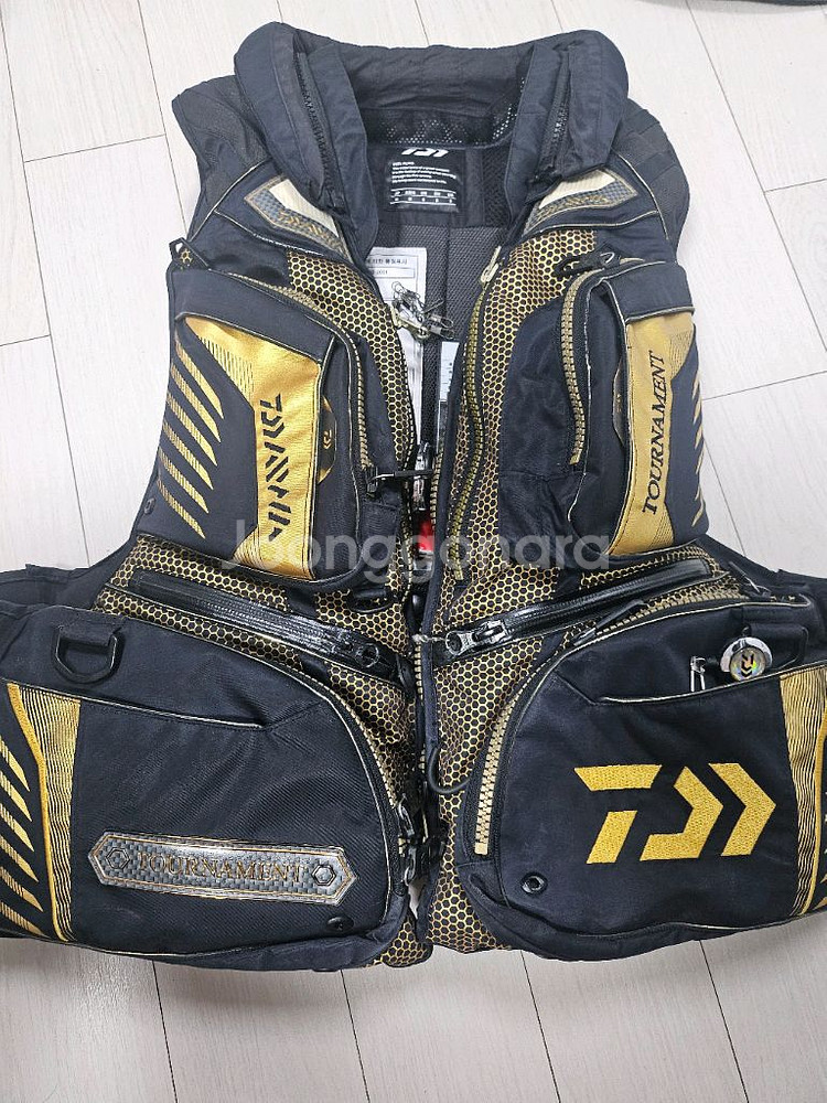 다이와 토너먼트 낚시복세트+구명조끼--7