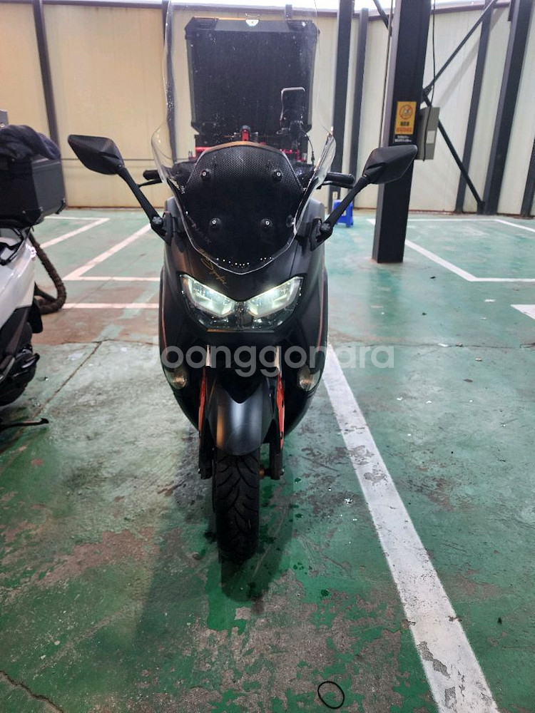 Nmax125--0