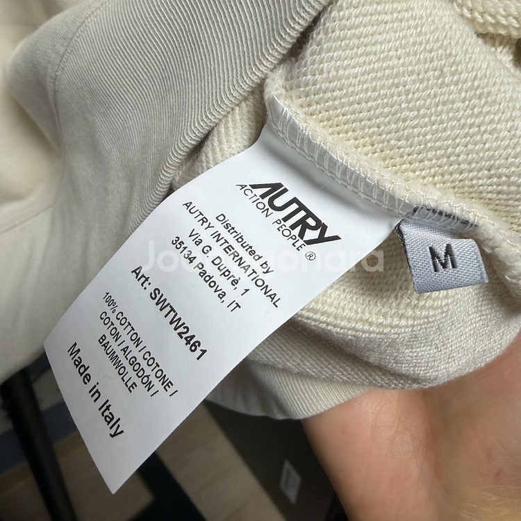 AUTRY 오트리 로그패치 맨투맨 판매--8