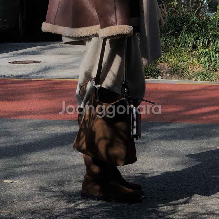 프레쉬라벨 덴버백 브라운 스웨이드 스몰--2