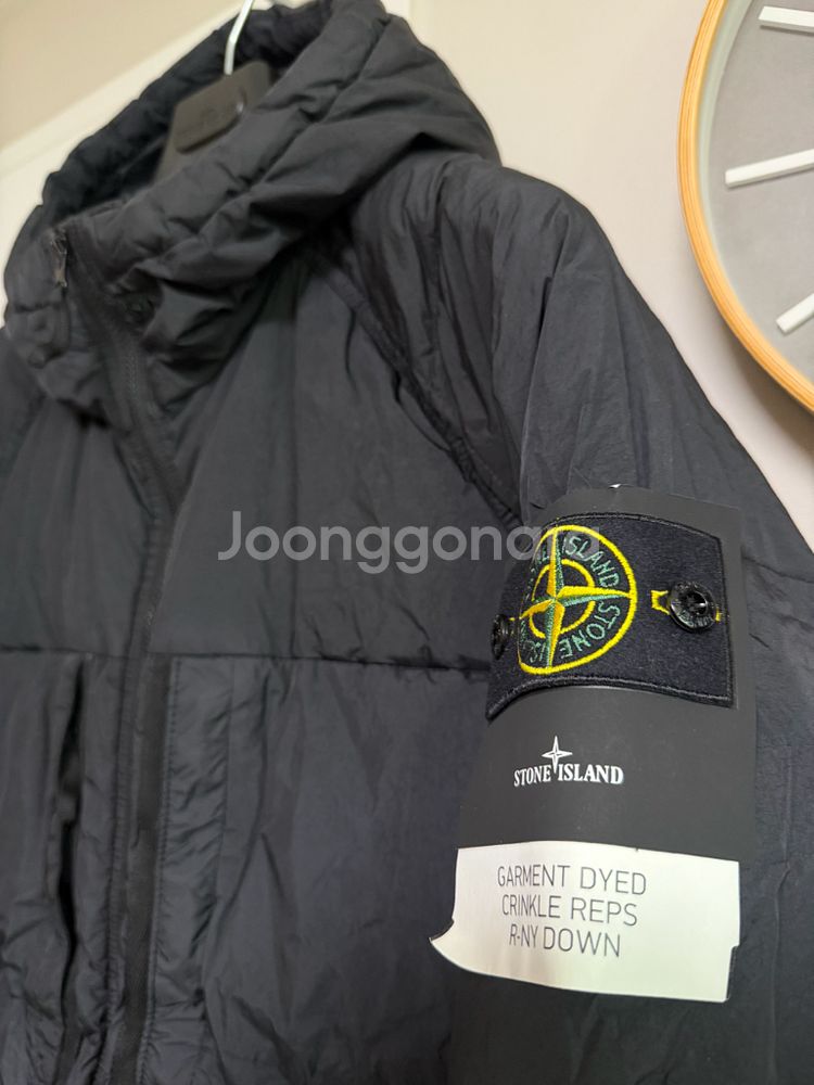 [L] 스톤아일랜드 23FW 블랙 크링클랩스 후드 패딩--1