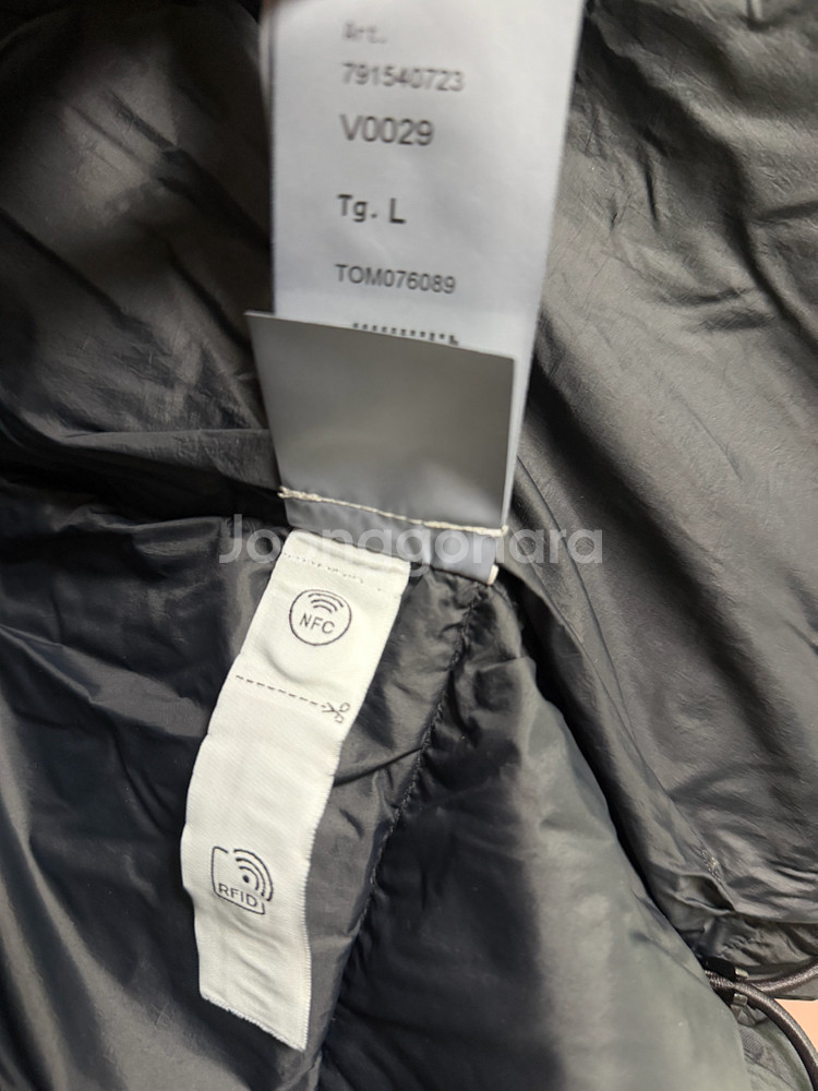 [L] 스톤아일랜드 23FW 블랙 크링클랩스 후드 패딩--5