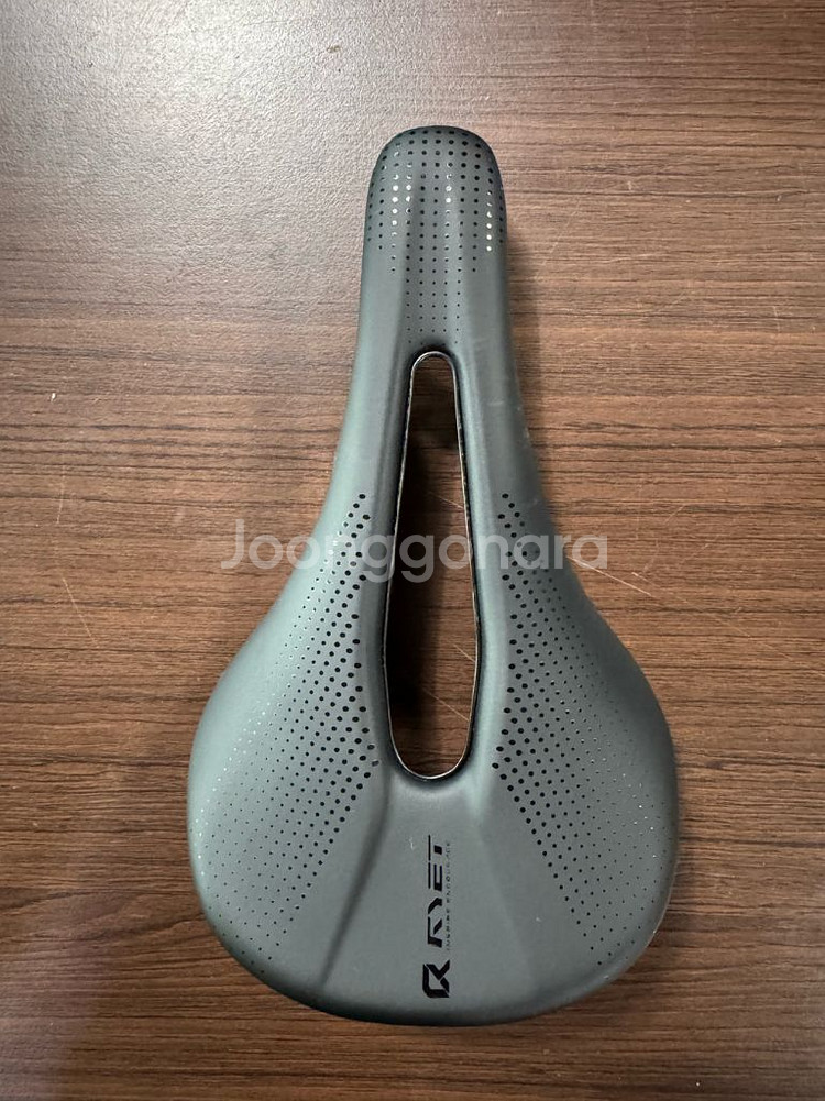 RYET 카본 경량안장--0