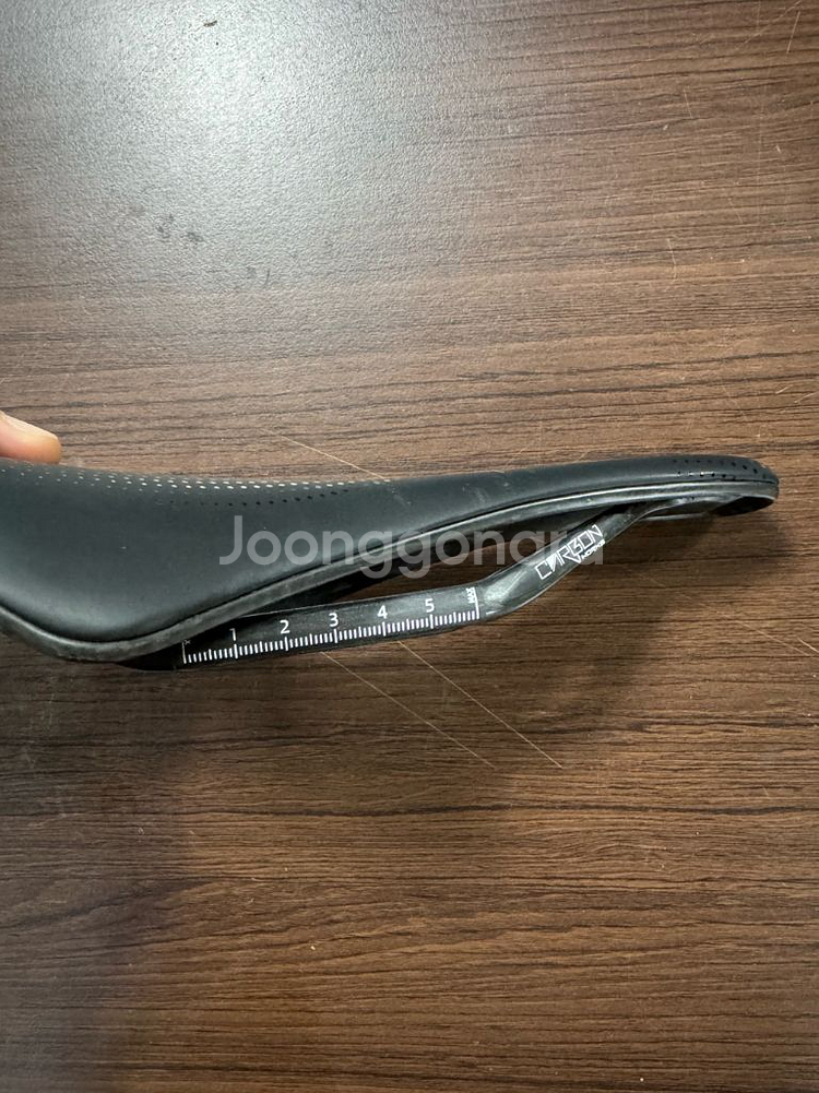 RYET 카본 경량안장--2