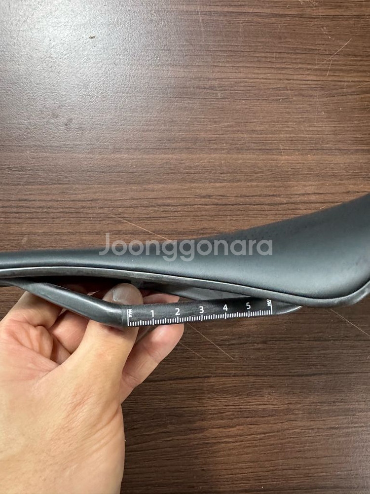 RYET 카본 경량안장--3