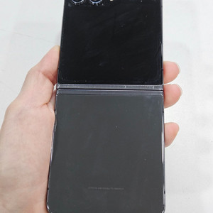 갤럭시Z플립5 (F731) 블랙 256GB 18만원