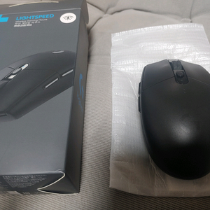 로지텍 G304 무선 마우스 2개 일괄 판매합니다.