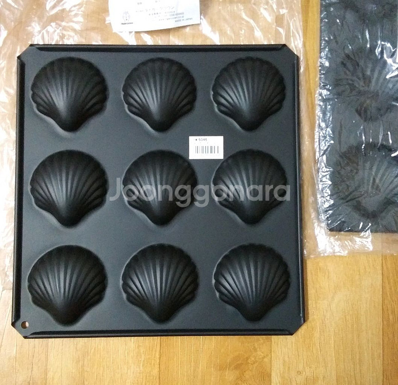 타이거크라운 마들렌9구 베이킹팬 케이크랜드--1