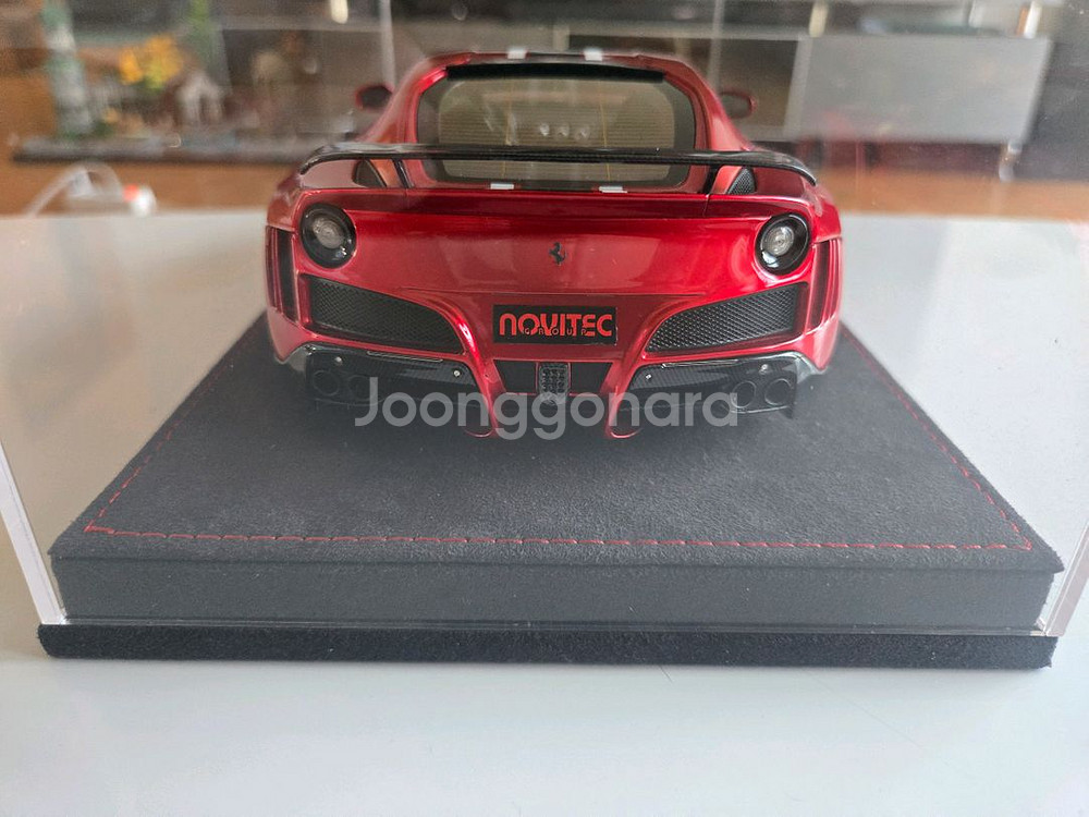1:18 노비텍 F12 페라리--0