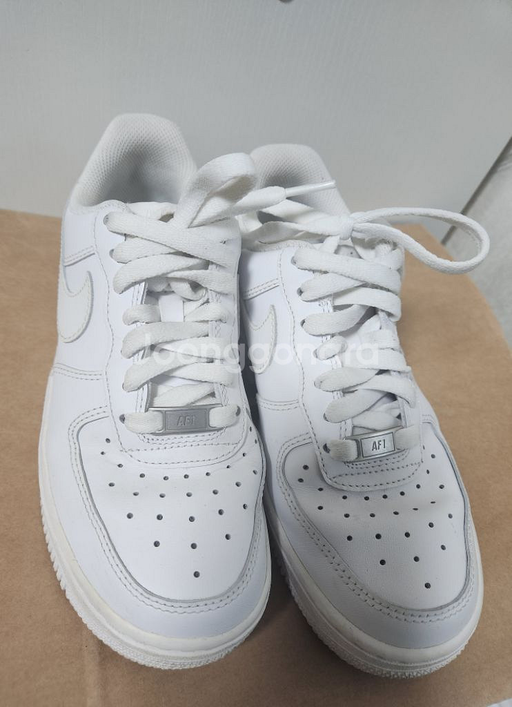 나이키) 에어포스 DD8959 100 225사이즈--0